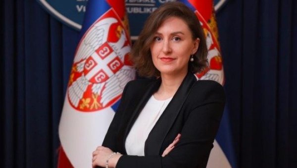 АМБАСАДОРКА УГОСТИЛА ХУМАНИТАРНИ ТРИО У МИНСКУ Вукајловић: Данас смо имали прилику да пружимо сву могућу подршку дивним младим људима АМБАСАДОРКА УГОСТИЛА ХУМАНИТАРНИ ТРИО У МИНСКУ Вукајловић: Данас смо имали прилику да пружимо сву могућу подршку дивним младим људима