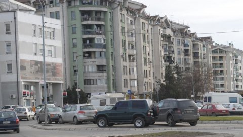 ПРОСЕЧНА ПЛАТА И СТАН ДВЕ ГОДИНЕ: Град Београд помаже младима који изађу из Дома за незбринуту децу, или су без родитеља ПРОСЕЧНА ПЛАТА И СТАН ДВЕ ГОДИНЕ: Град Београд помаже младима који изађу из Дома за незбринуту децу, или су без родитеља