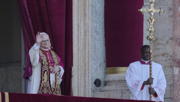 ПАПА ЛАВ XIV НЕДАВНО БИО У СРБИЈИ: Имао важну улогу на састанку (ФОТО) ПАПА ЛАВ XIV НЕДАВНО БИО У СРБИЈИ: Имао важну улогу на састанку (ФОТО)