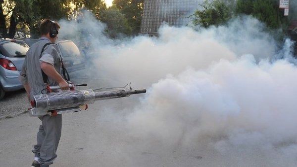 БОРБА ПРОТИВ КРВОПИЈА: Сутра наставак акције сузбијања комараца БОРБА ПРОТИВ КРВОПИЈА: Сутра наставак акције сузбијања комараца