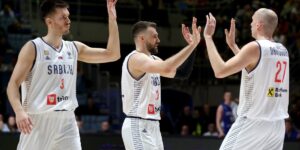 Osvojićemo zlato: Predsednik Vučić uveren u uspeh na Evrobasketu