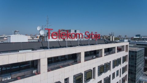 ТОП 20 НАЈВЕЋИХ ТЕЛЕКОМ ОПЕРАТЕРА: Телеком Србија и даље убедљиви лидер у региону ТОП 20 НАЈВЕЋИХ ТЕЛЕКОМ ОПЕРАТЕРА: Телеком Србија и даље убедљиви лидер у региону
