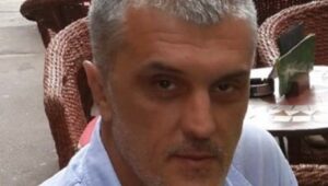 IZMEĐU KAMERE I KOMEDIJE: O predstavi “Vesele žene Vindzorske”