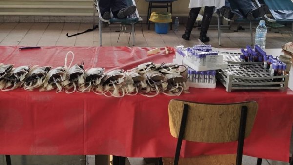 ОД ЦВЕТКОВЕ ПИЈАЦЕ ДО БОРЧЕ: Акције добровољног давалаштва крви ОД ЦВЕТКОВЕ ПИЈАЦЕ ДО БОРЧЕ: Акције добровољног давалаштва крви