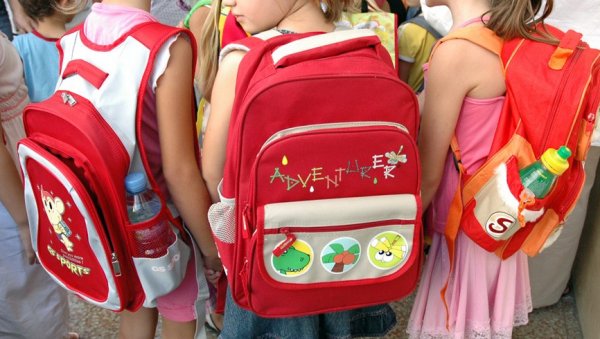 БОРАВАК БИРА ШКОЛУ: До краја јануара могуће пријављивање за упис ђака првака ван званичног пребивалишта