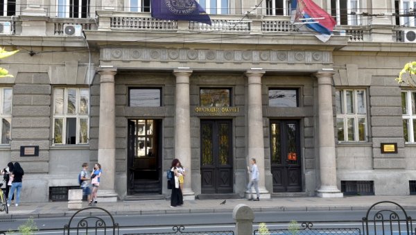 ФИЛОЛОШКИ ФАКУЛТЕТ ПОМАЖЕ БУДУЋИМ БРУЦОШИМА: У марту почињу припреме за полагање пријемног