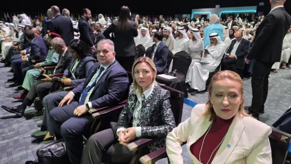 ОБРАЗОВАЊЕ У ФОКУСУ: Министар Станковић у Дубаију