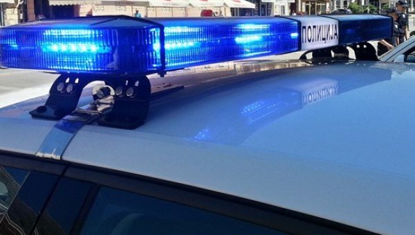 ПОЛИЦИЈА СПАСИЛА ДЕЧАКА (8) НА АУТО-ПУТУ МИЛОШ ВЕЛИКИ: Муњевитом акцијом спречена трагедија