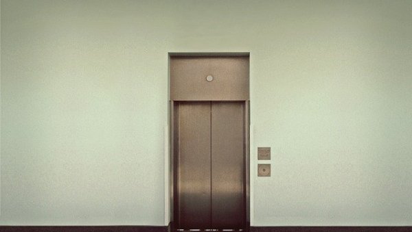 ГО СТАРИ ГРАД РАСПИСАЛА КОНКУРС: За замену старих лифтова и уградњу нових до милион динара бесповратне помоћи