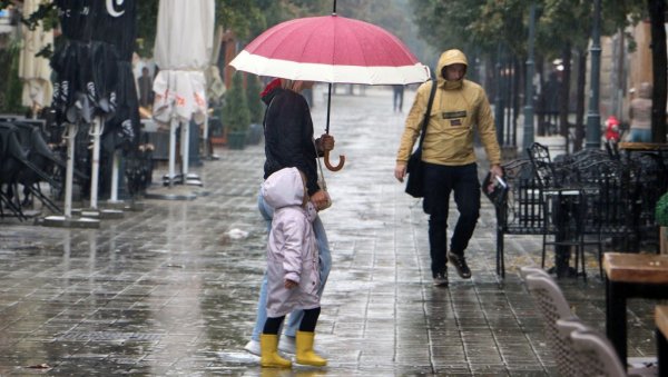 У СРЕДУ СЕ ОПРАШТАМО ОД ПРОЛЕЋА: Стиже јак циклон, температура пада, а снег прети и низијама - ево где иде и преко 30 центиметара