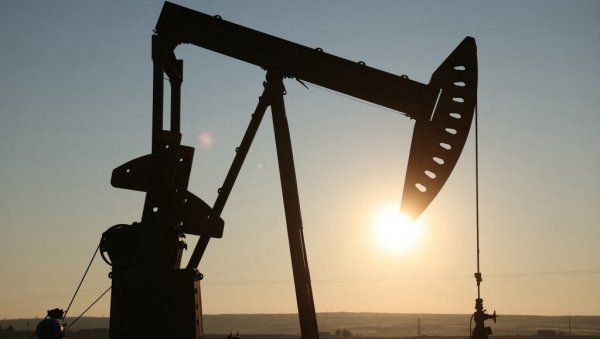 ЕНЕРГЕТСКА КРИЗА СЕ ПРОДУБЉУЈЕ: Највећа рафинерија нафте у Емиратима обуставила рад