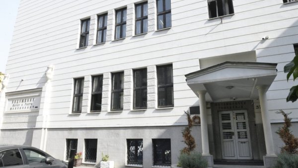 ГОСТИ СА КРИТА:Ђаци са Крита у Математичкој гимназији