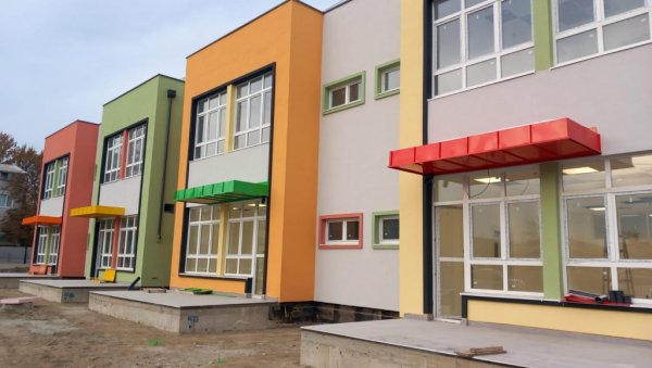 ПОЧИЊЕ УПИС У ВРТИЋЕ У БЕОГРАДУ: Електронске пријаве до 8. маја, прелиминарне листе 1. јуна