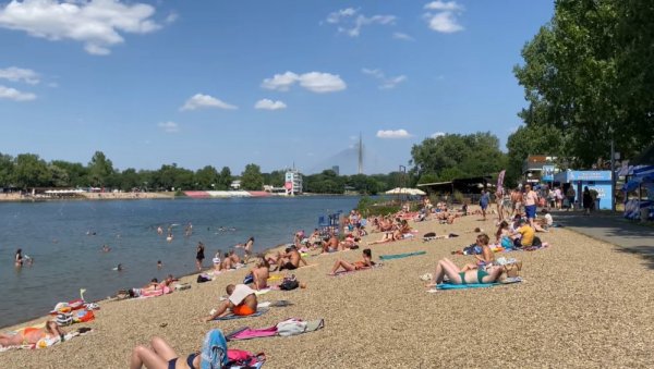 ОД ДАНАС И ЗВАНИЧНО У ВОДУ: Отворена купалишна сезона на Ади Циганлији, ево колико кошта дан на Београдском мору